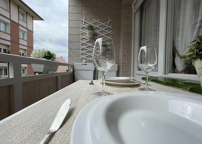 Apartment Flowers Family Sopelana